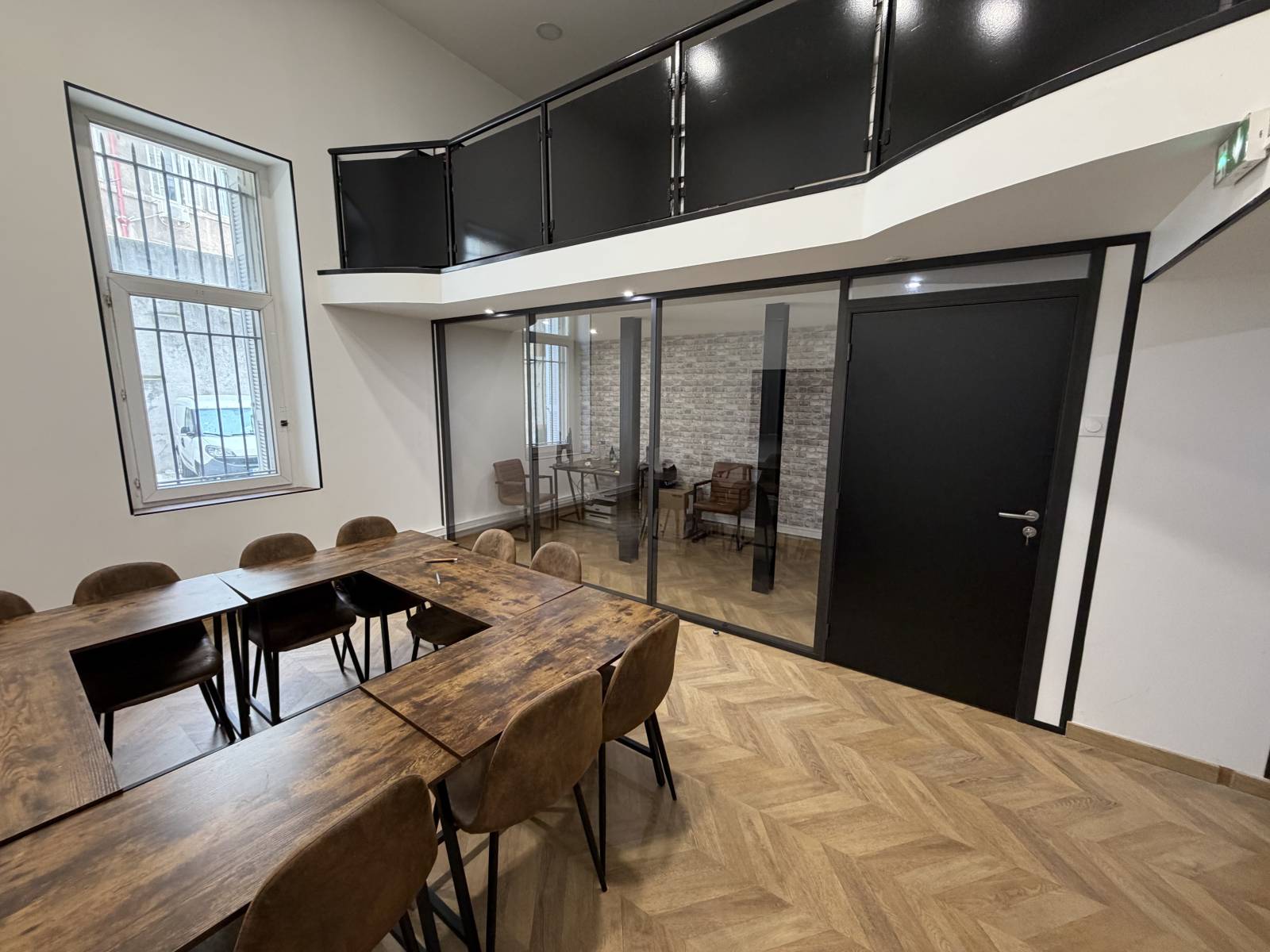 Aménagement de Bureau & Cloison Vitrée Marseille  | KLL Agencement