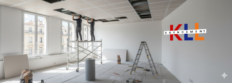 Quel artisan contacter pour la pose d’un faux plafond décoratif design dans salle de réunion de 30 m² à Aix-les-Milles ?
