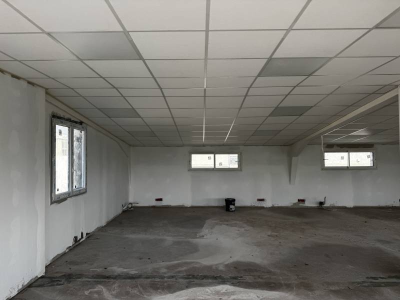 KLL Agencement | Spécialiste du Faux Plafond et Plafond Suspendu à Vitrolles